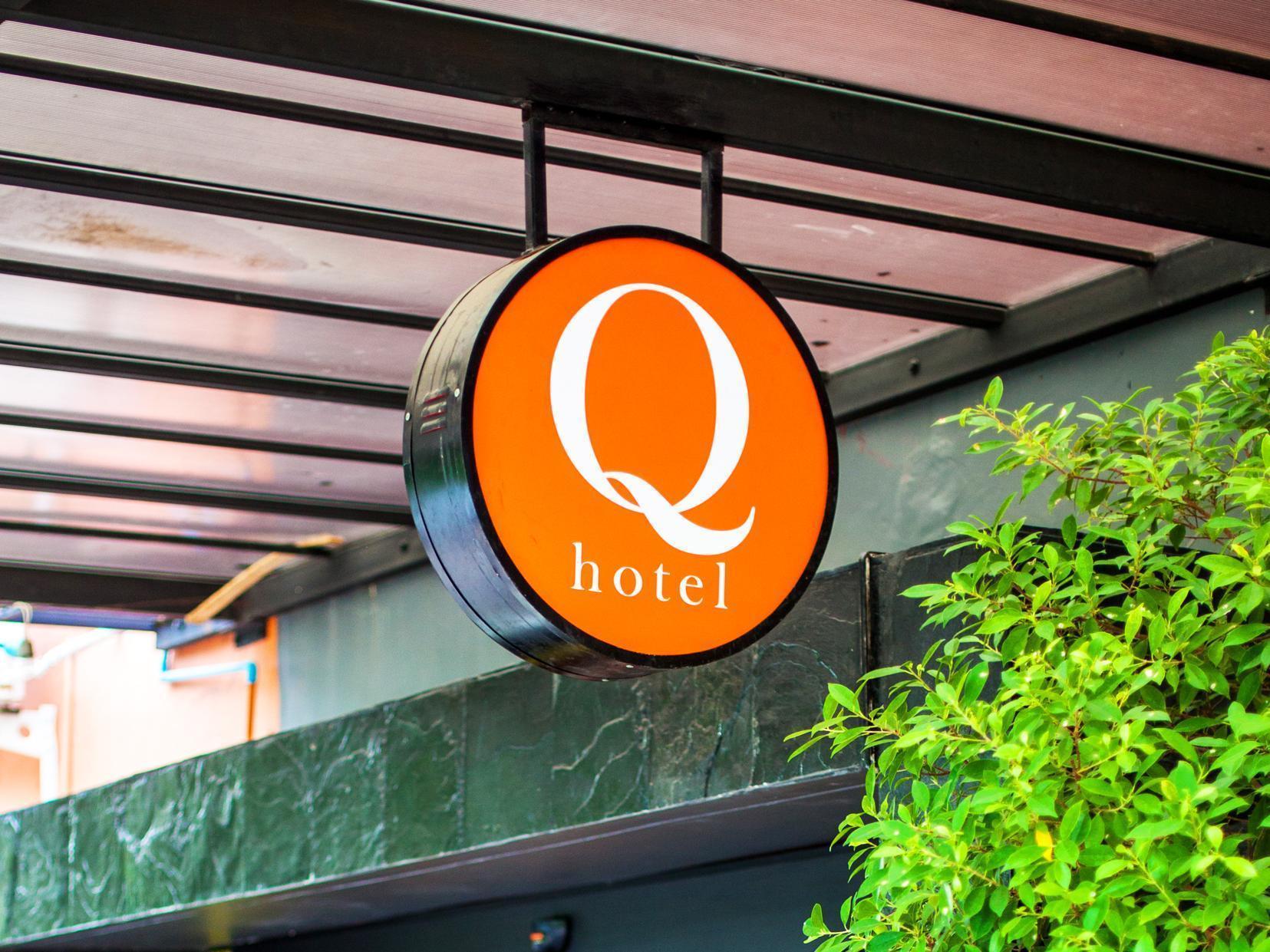 Q Hotel Bangkok Exterior foto